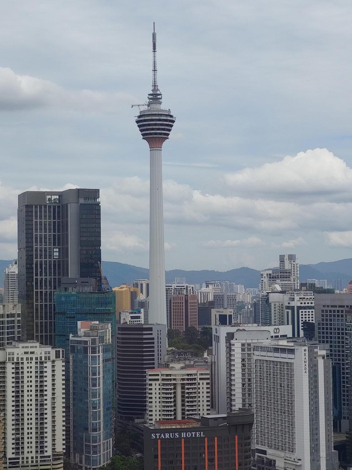 M3 And Service Time Square Kl * Kuala Lumpur
